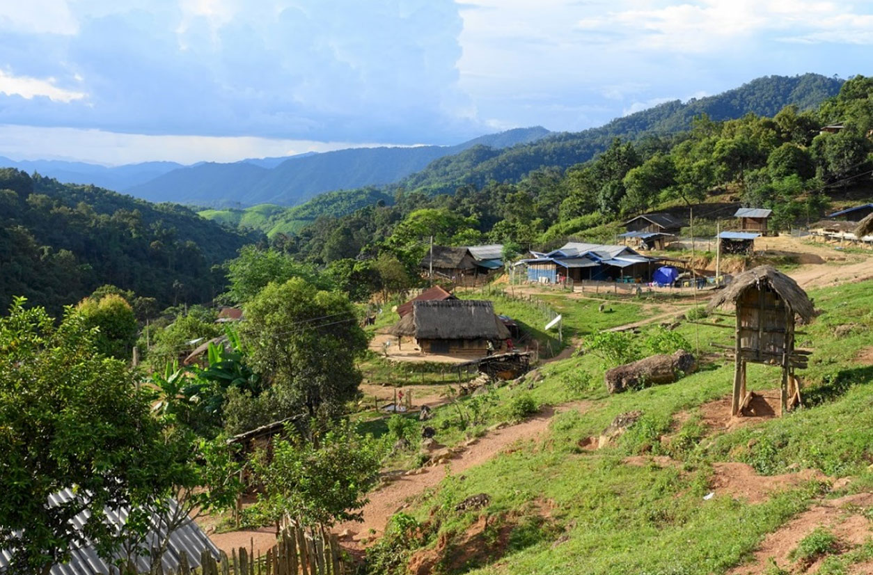 Through its project activities and work in six provinces which are particularly at risk of deforestation, CliPAD makes a significant contribution to reducing greenhouse gas emissions and achieving the objectives of the Lao PDR Emission Reductions Program.